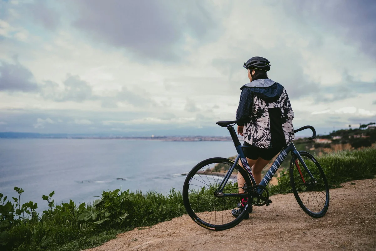 Aventon imagery